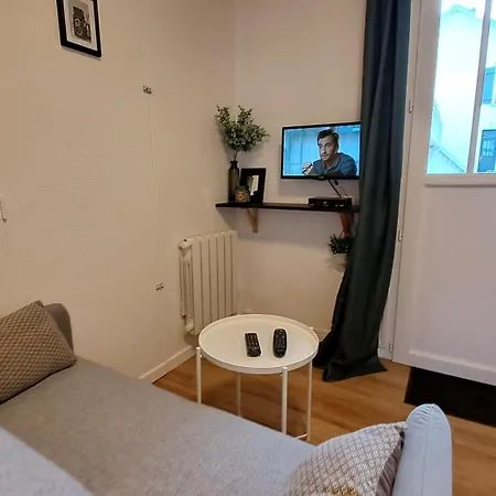 Du 104 סן ז'אן דה מון