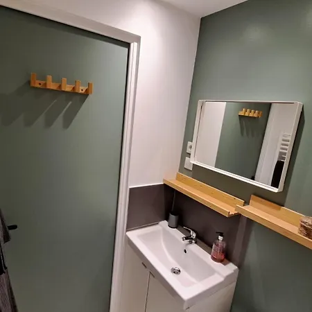 Du 104 アパート サン・ジャン·ド・モン